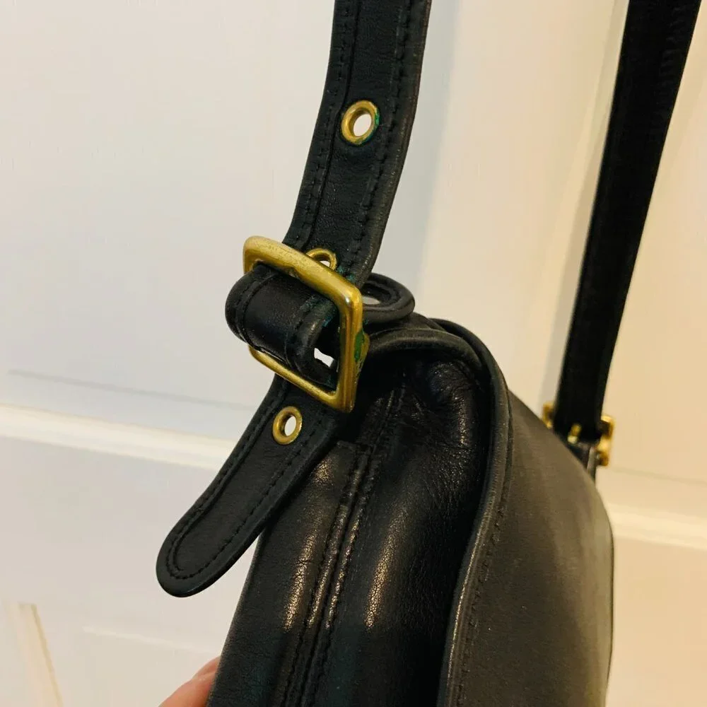 Women's Vintage Coach Should Bag Cross body Bag
